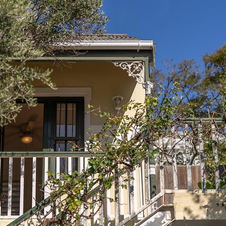 Mediterranean Villa Guesthouse Кейптаун Екстериор снимка