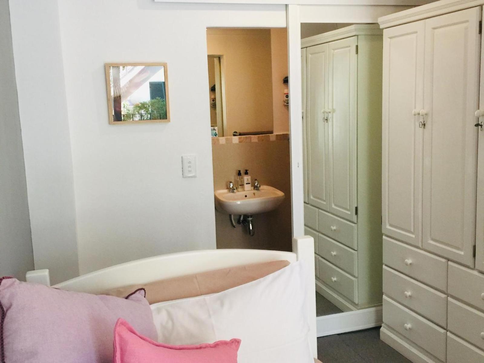 Mediterranean Villa Guesthouse Кейптаун Стая снимка